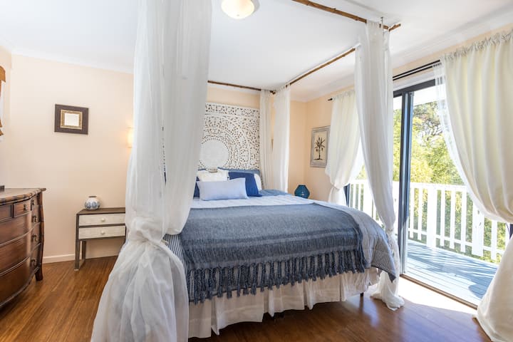 Downstairs King Bedroom