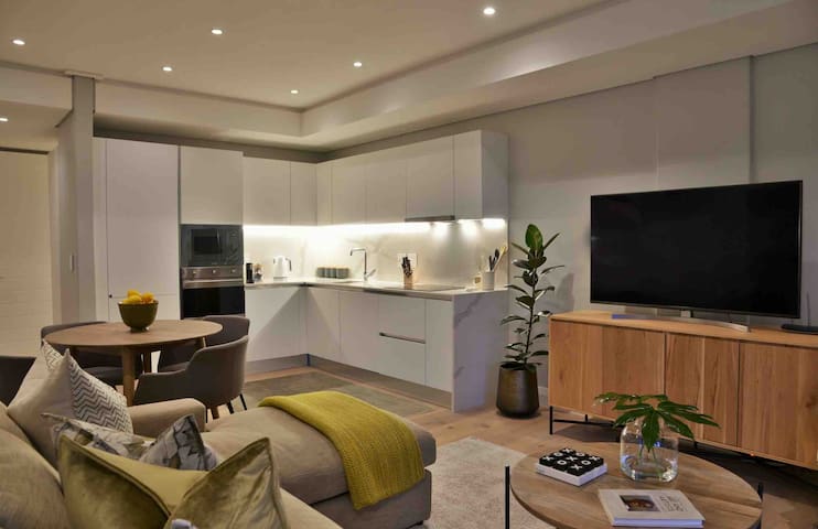 35 on Main 2 Bedroom Apt