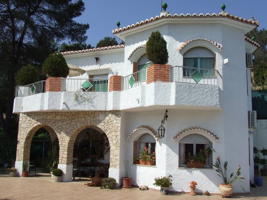 Villa
