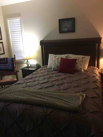 Private room in Fulton
