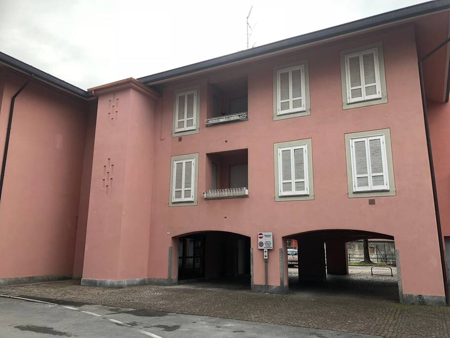 fronte casa (app.to p2)
