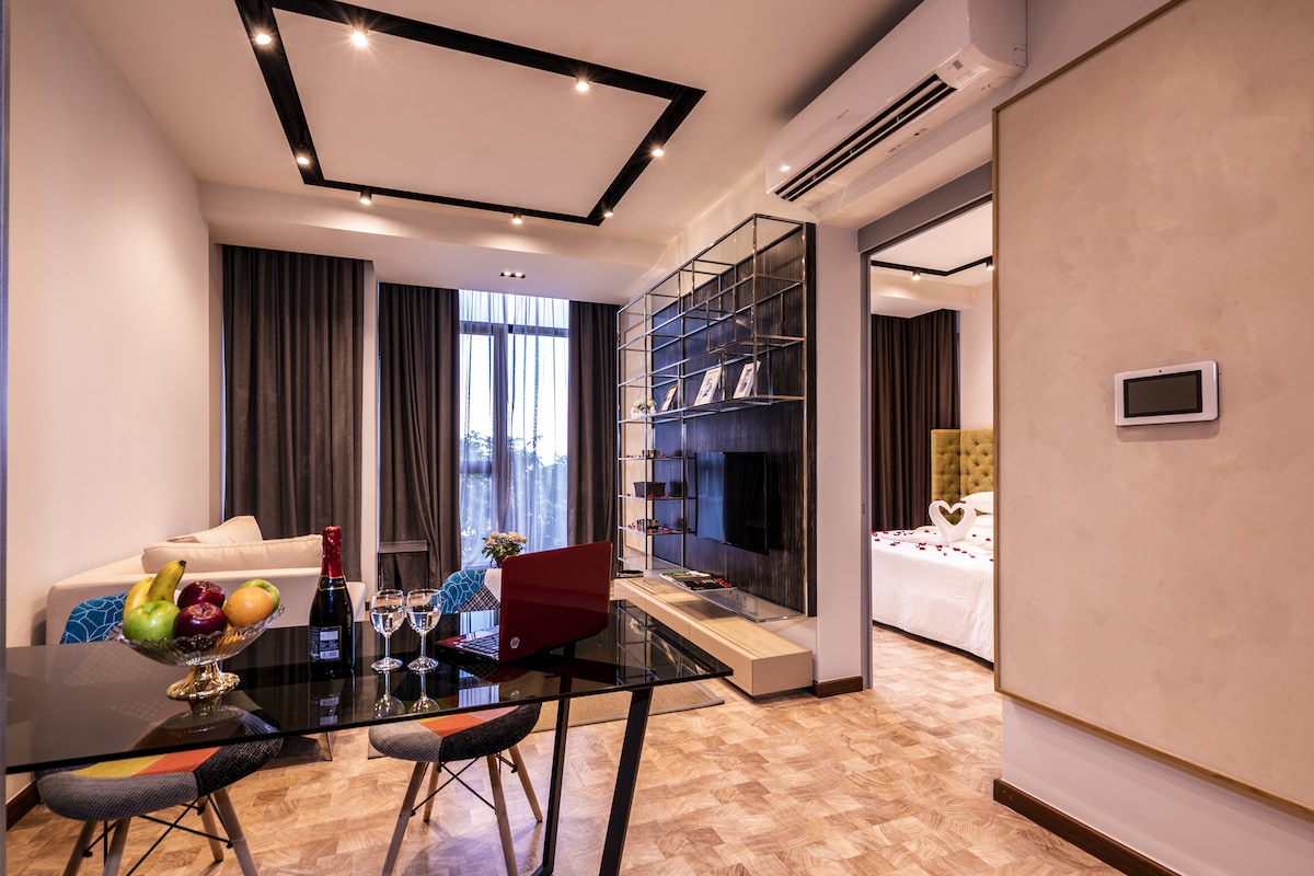 ☆Bath Tub☆Royal☆Infinity Pool☆10min KLCC☆KL - Serviced 