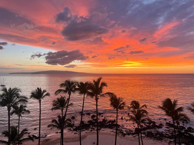 Oceanfront Mana Kai Penthouse..Heaven meets Earth!
