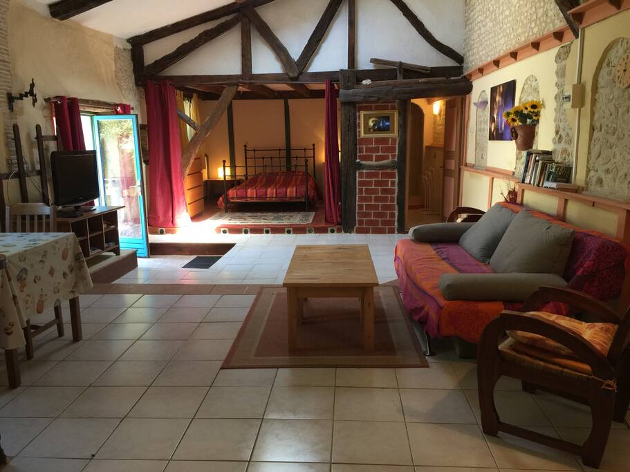 séjour vue sur chambre