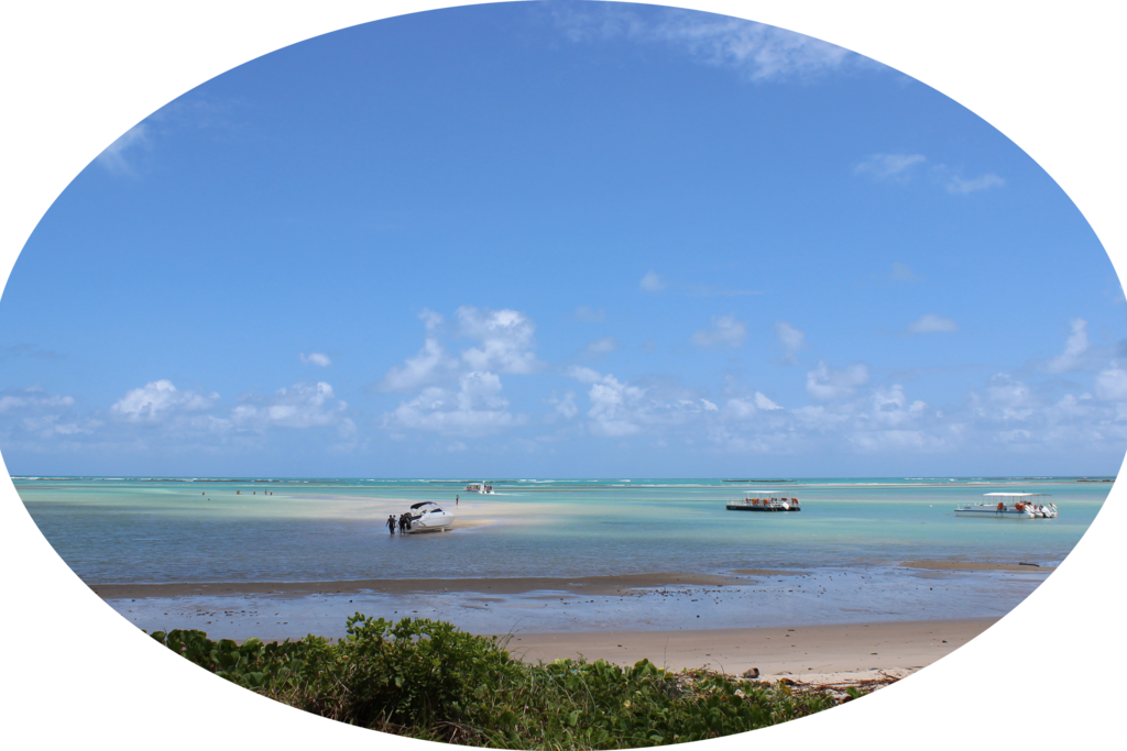 Praia na frente da casa