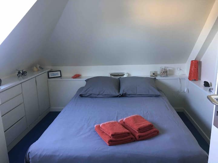 Chambre 1
lit 140x190 