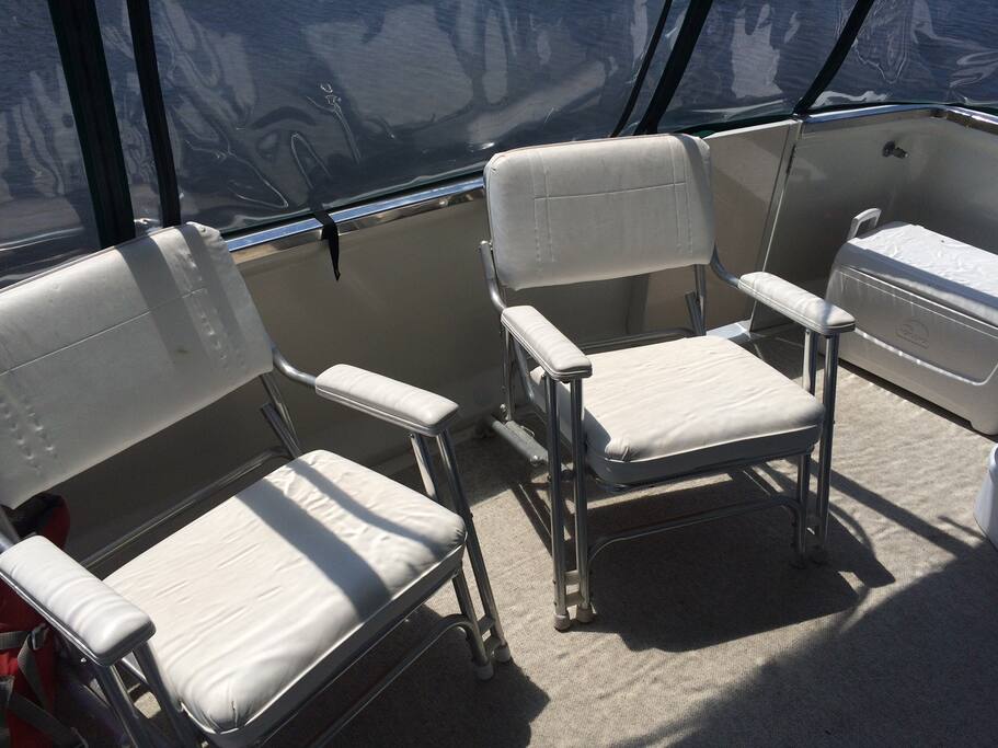 Aft Lounge
