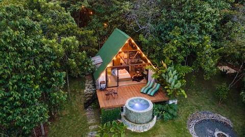 Cabin for two with the best view of the city.
