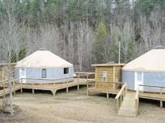 River+front+Yurt+%40+Brown+Mountain+Beach+Resort%2C+Y5