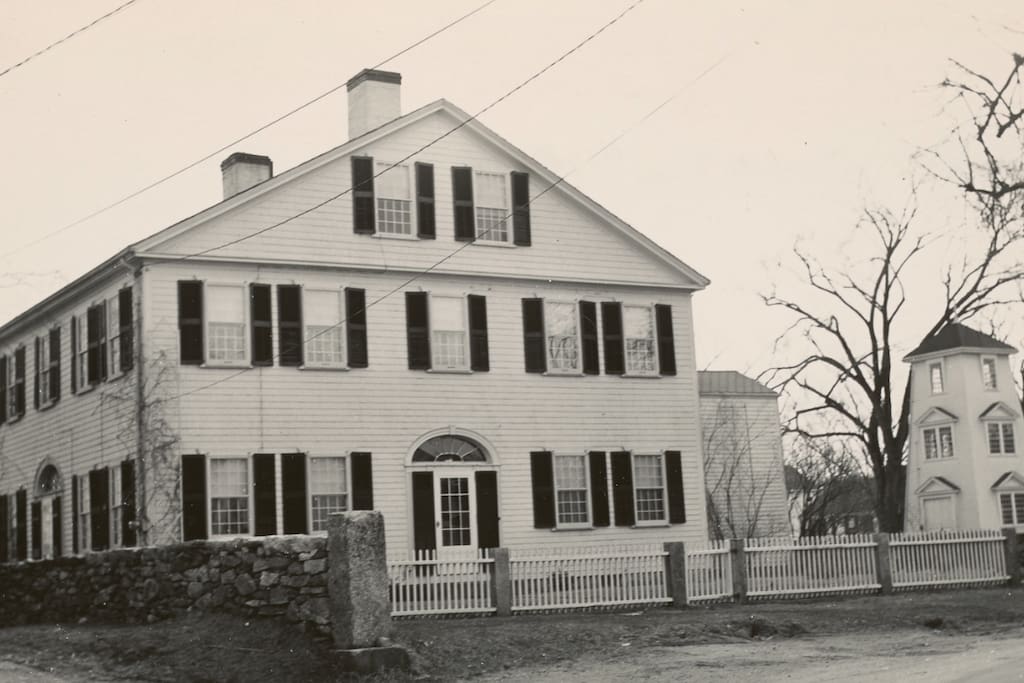 Historic picture of the Samuel Church Estate