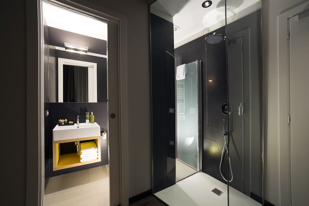 Bathroom - shower