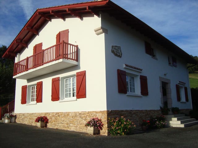 Guest favorite listing in Hendaye