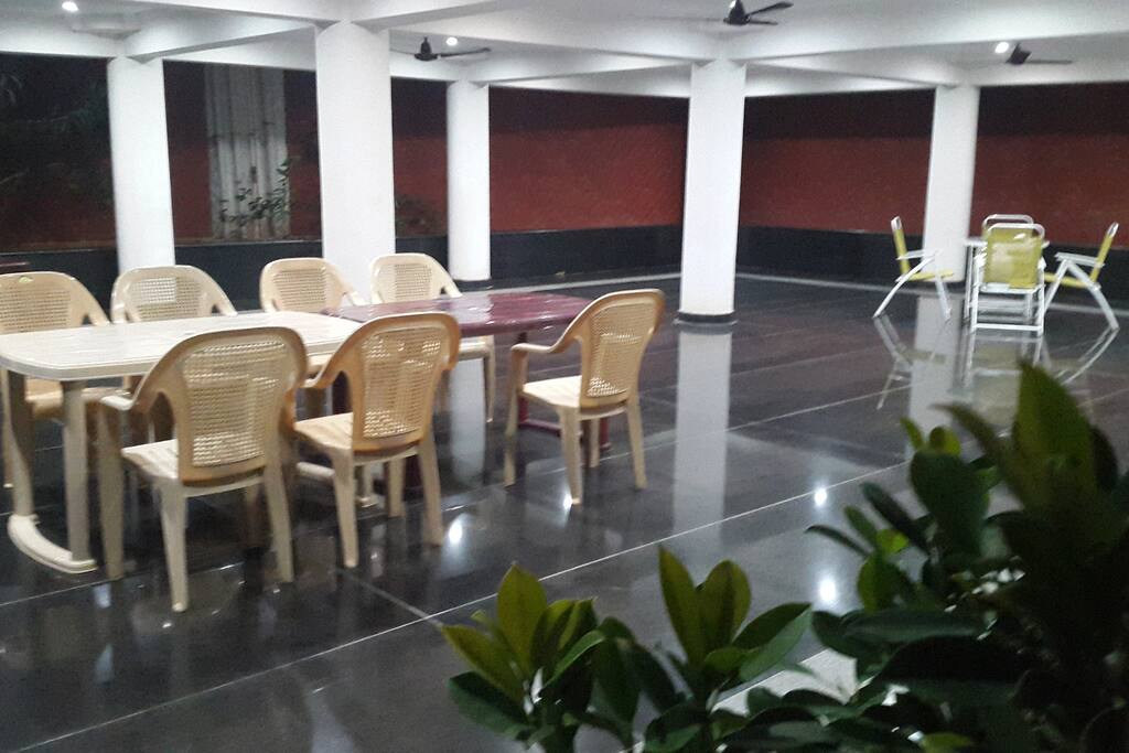 DINNING HALL