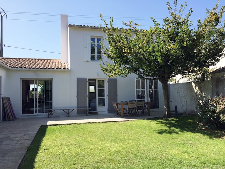 Charming house in Les Portes en Ré