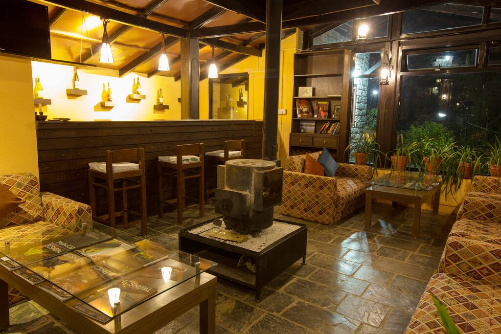 Cozy Lounge area