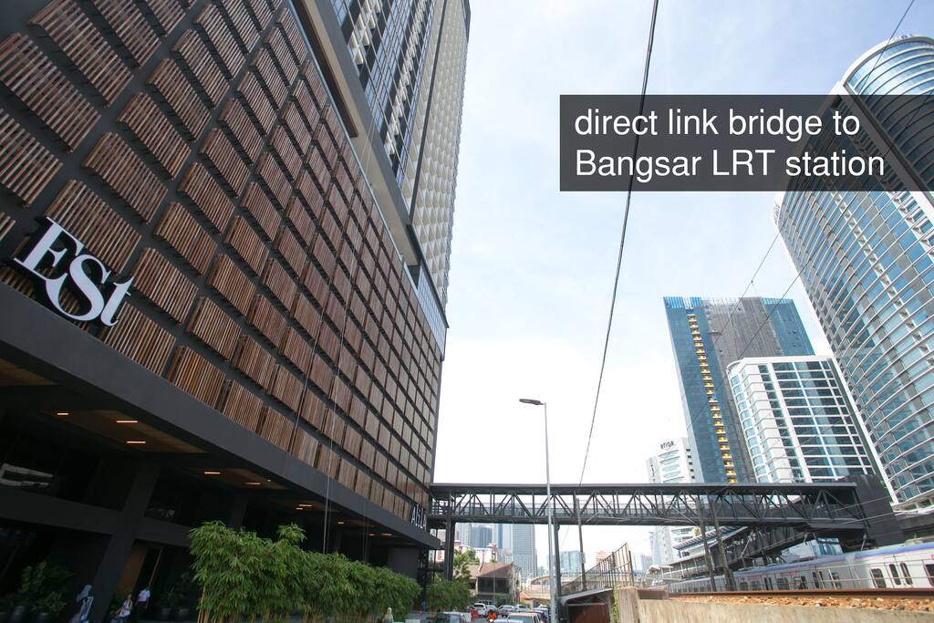 Direct link bridge to Bangsar LRT station
