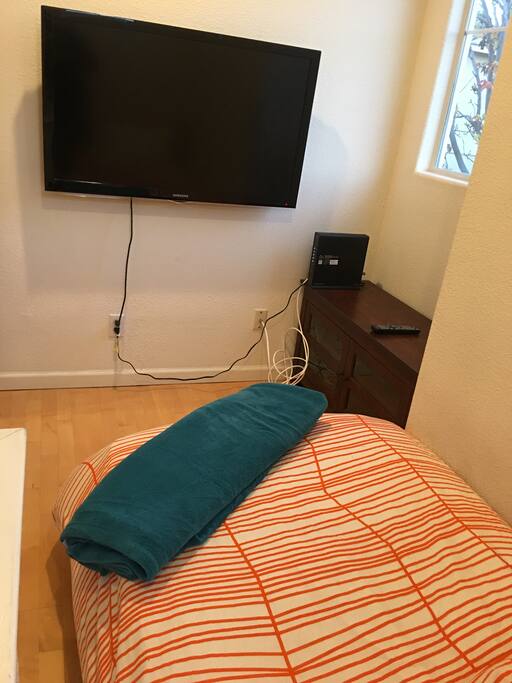 Nook D with TV. bring your own computer cable to hook up and HDMI