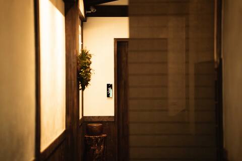 Jingxiang Mo - 4 Bedroom