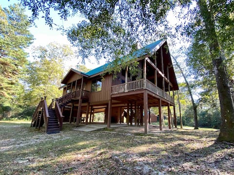 The Creekside Cabin Retreat #2  “The Lodge”