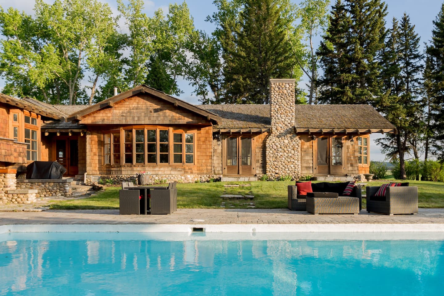Drvene kuće s bazenom u SAD-u | Airbnb