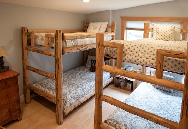 საძინებელი 3