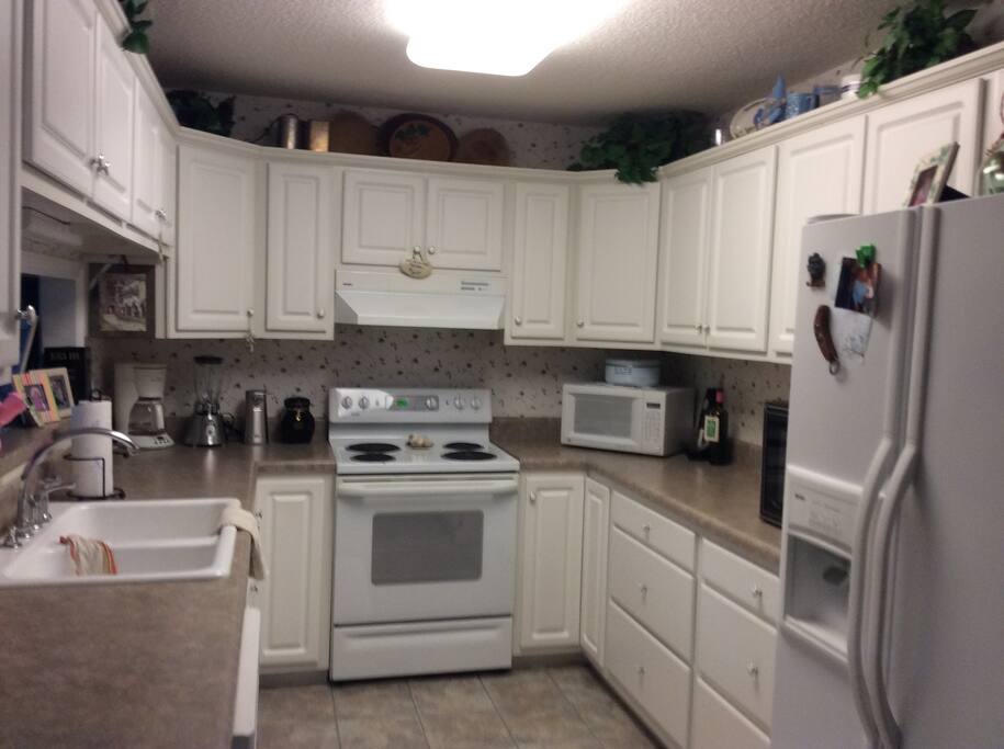 Full usable kitchen
