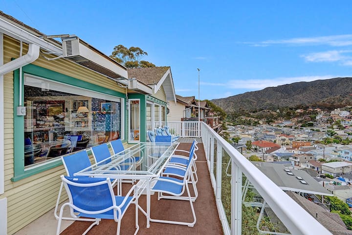 176MT: Spacious 5bd Home With 180° Ocean View gallery image 4