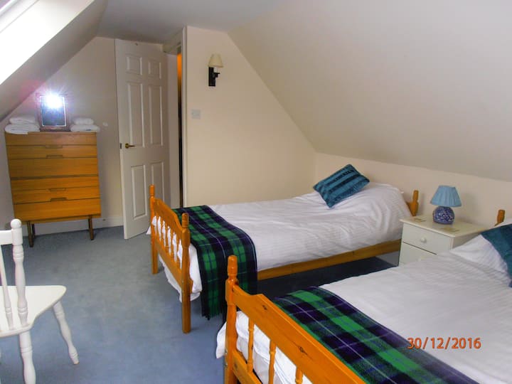 'Uhuru' juu ya chumba cha kulala cha mbele