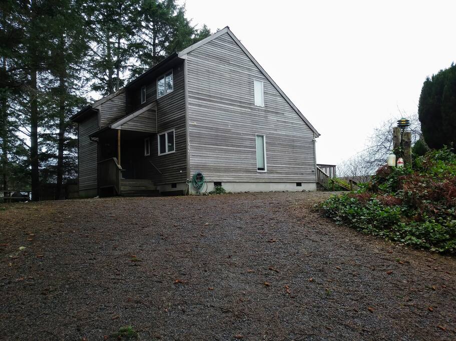 North side of house showing just some of our ample parking area