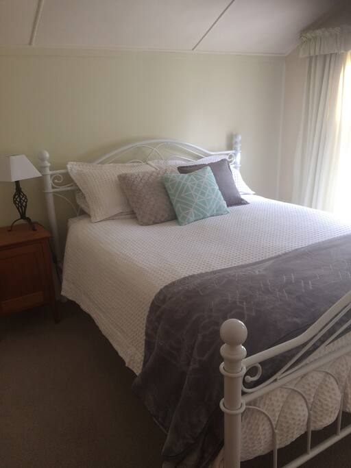 Guest Bedroom 1 - Balcony room