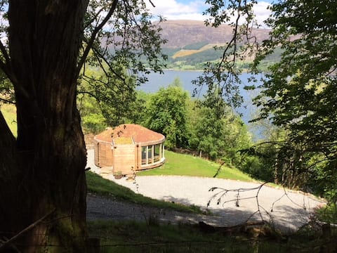 Am Falachan - Lochside roundhouse