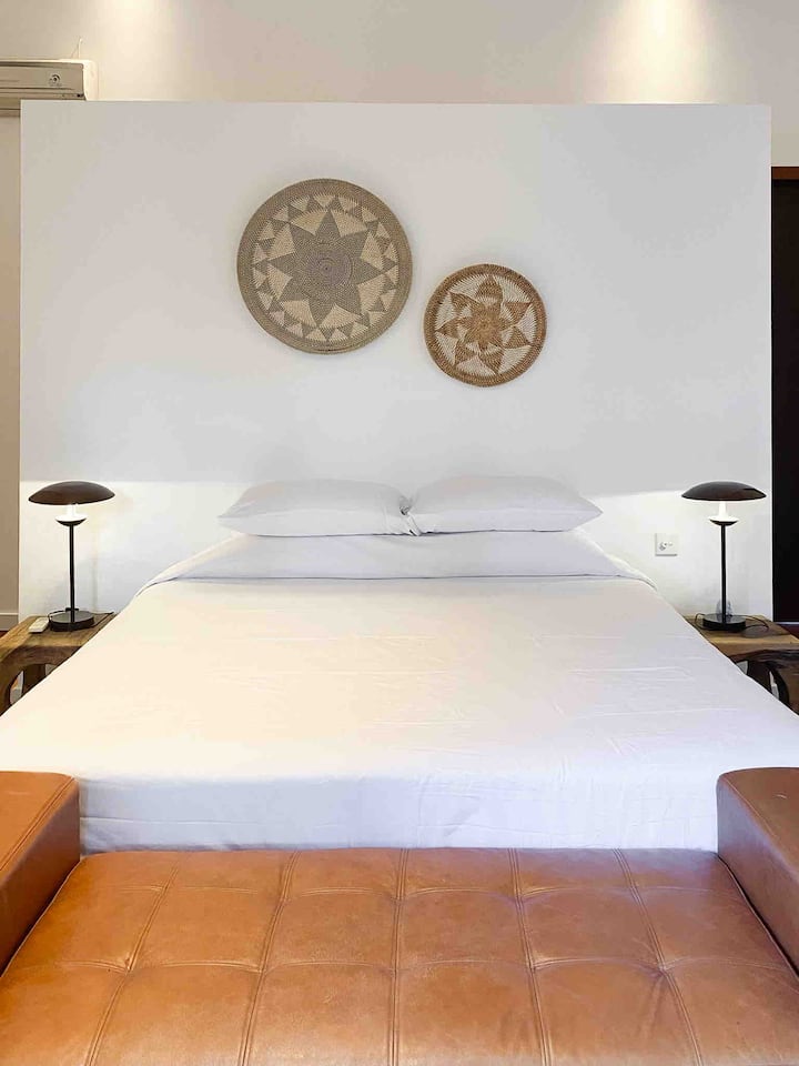 საძინებელი 4