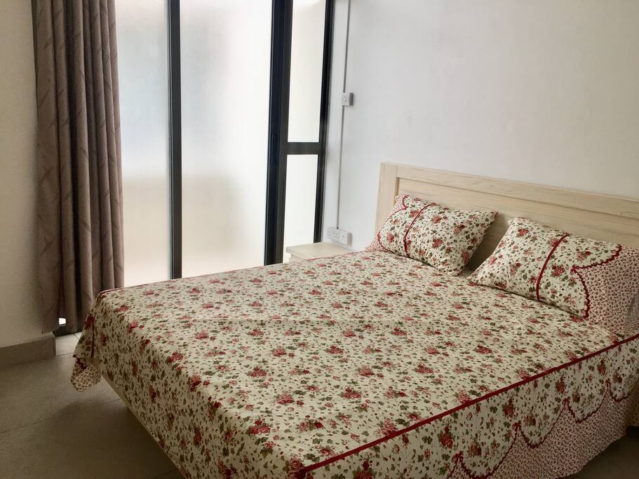 King size bed