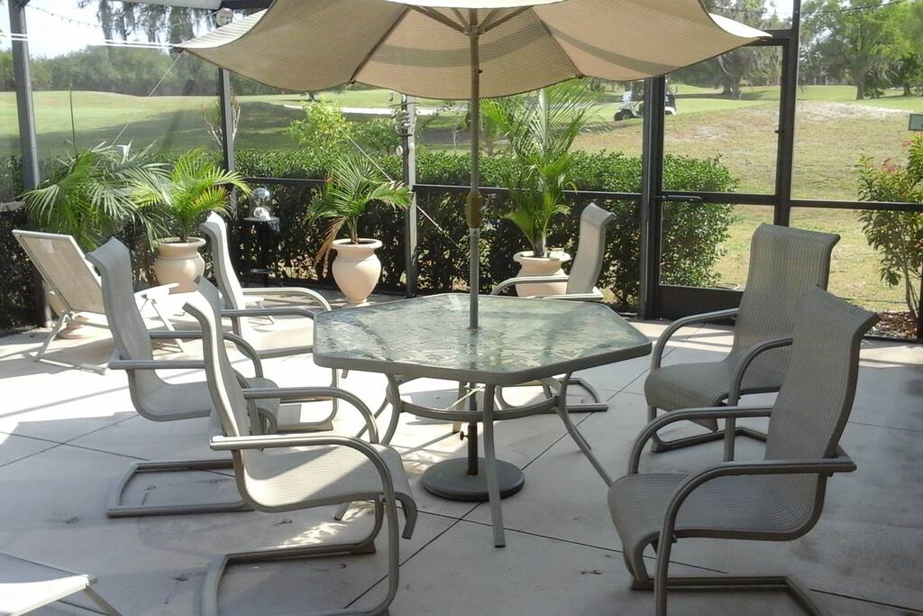 Lanai in the Sun