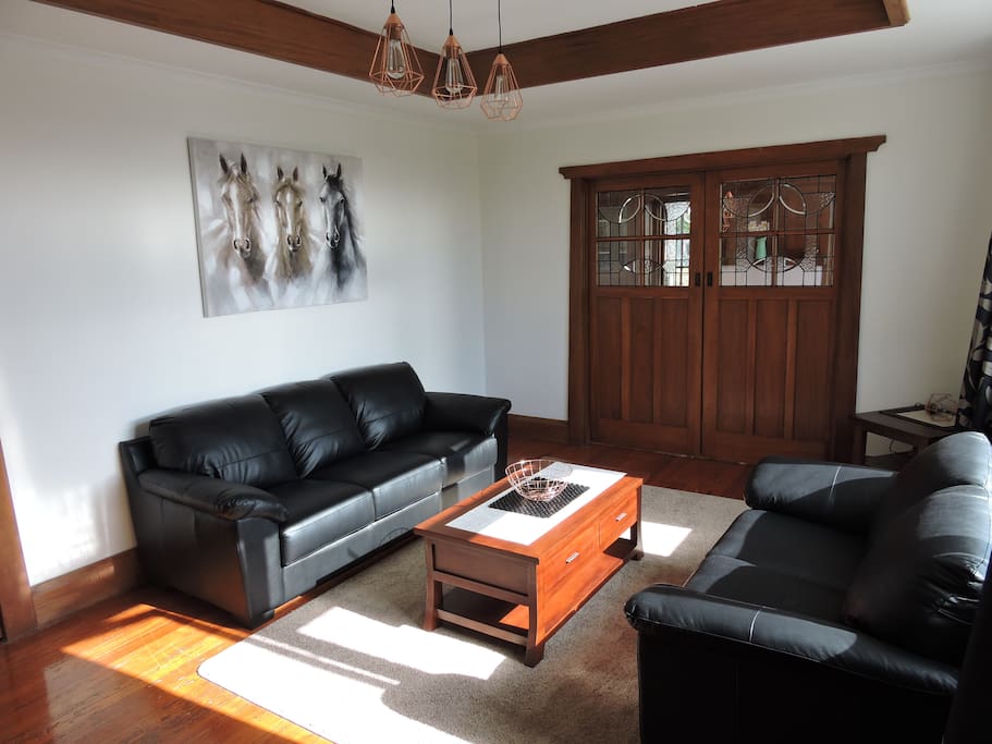 Lounge Area. This can be closed off to the dining room.