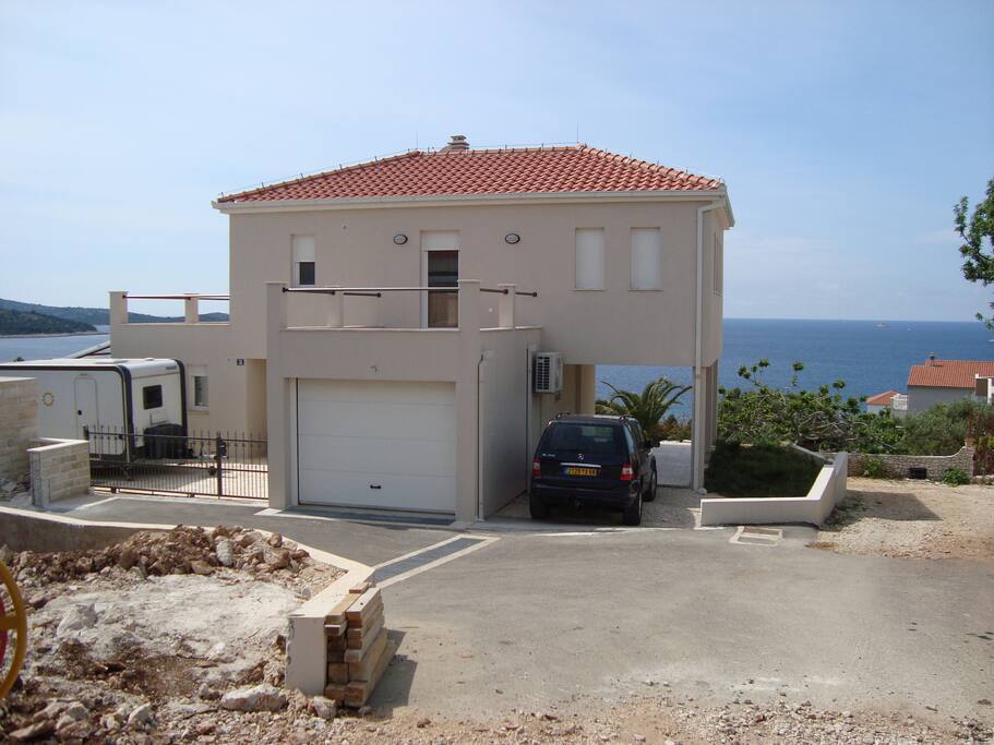Haus von hinten (noch ohne Veranda)