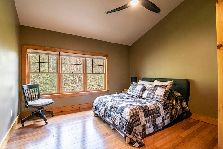 საძინებელი 4