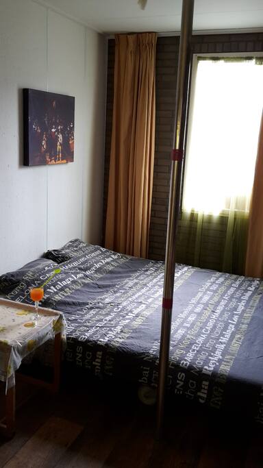 sleeping under a Rembrandt!