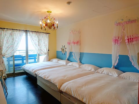 Ocean Rose Odotsu Kaohsiung Exhibition Center Near 85 Building Private Bathroom with Balcony