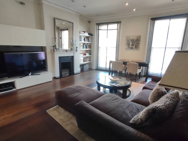 Luxury 1600sqft 3bds house Knightsbridge with A/C gallery image 4