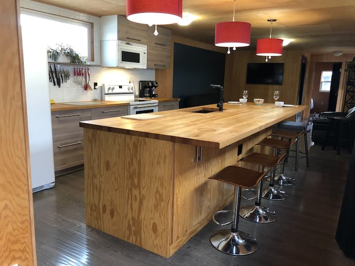 Hinton Vacation Rentals & Homes Alberta, Canada Airbnb