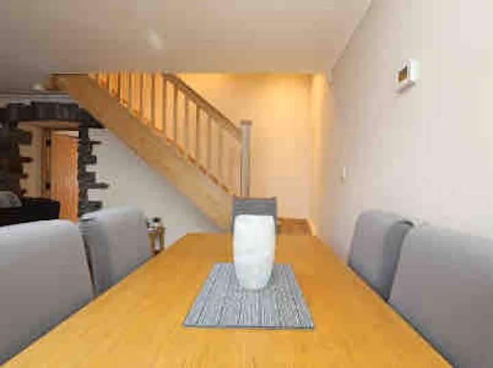 Cosy 3bedroom House Log Burner Lge Garage Nr Bpw - South Wales
