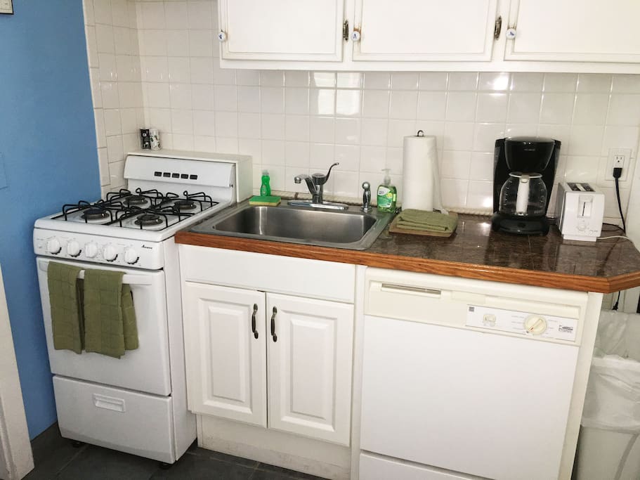 Fully equipped kitchen