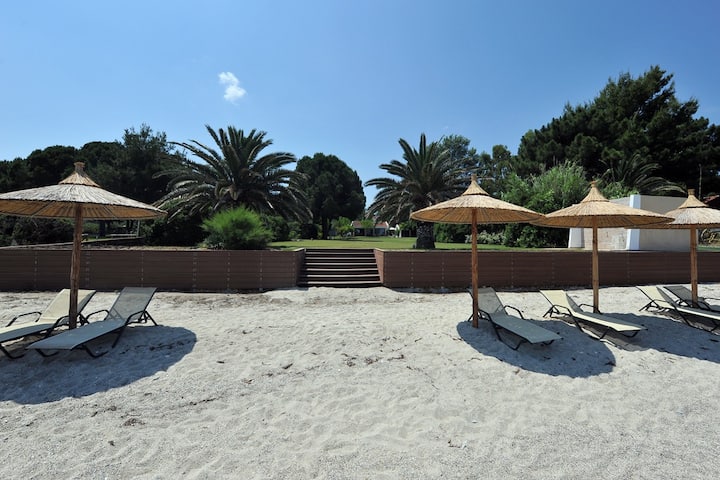 Pefkochori Beach