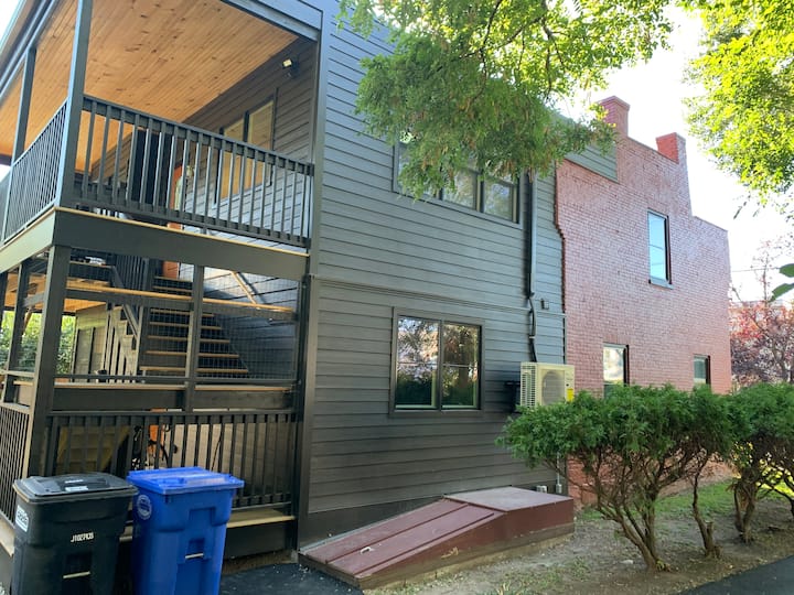 Burlington Vacation Rentals Airbnb