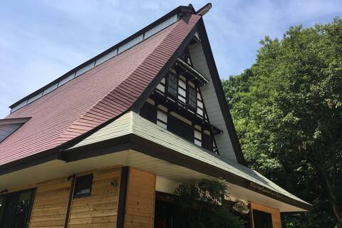 350years old house with culture and activity