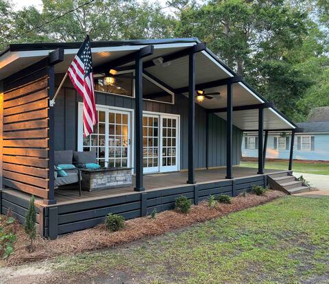 Tall Pine Inn-White Lake