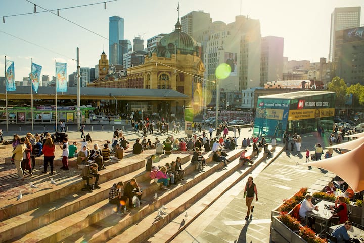 Image of Melbourne on a sunny day