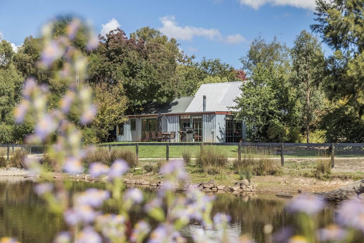 Cottage by the Lake