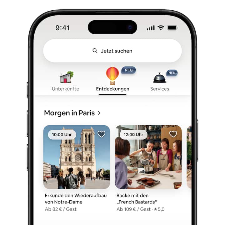 Eine Gästeansicht des neuen Tabs „Entdeckungen“ in der Airbnb-App, in dem mehrere Entdeckungen in der Umgebung angezeigt werden, die demnächst stattfinden.